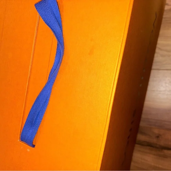 LV Box